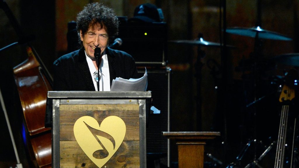 Bob Dylan announces a new book called The Philosophy of Modern Song