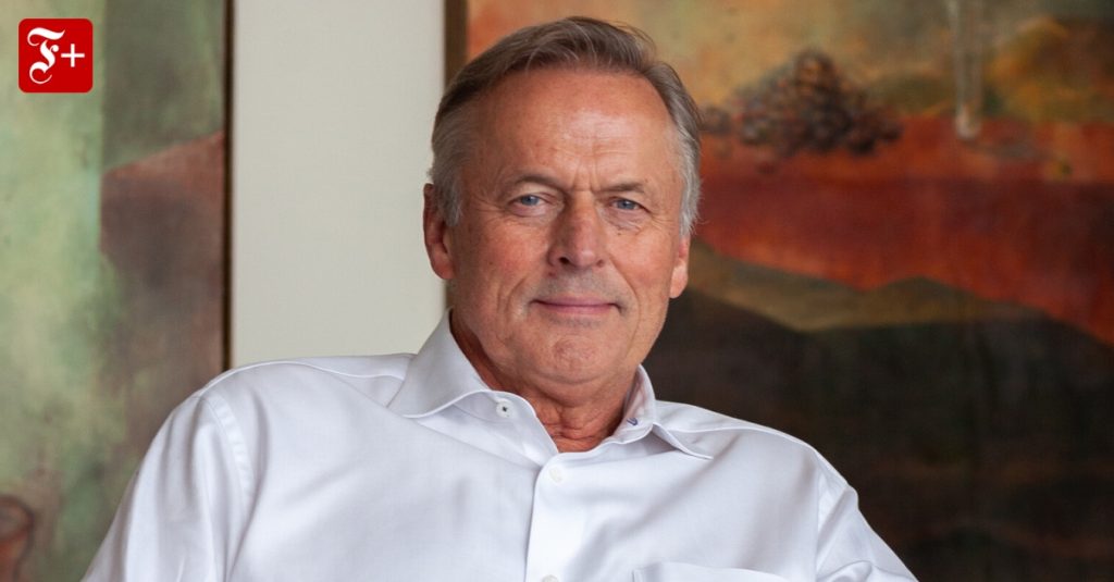 An interview with John Grisham about the suspect's novel