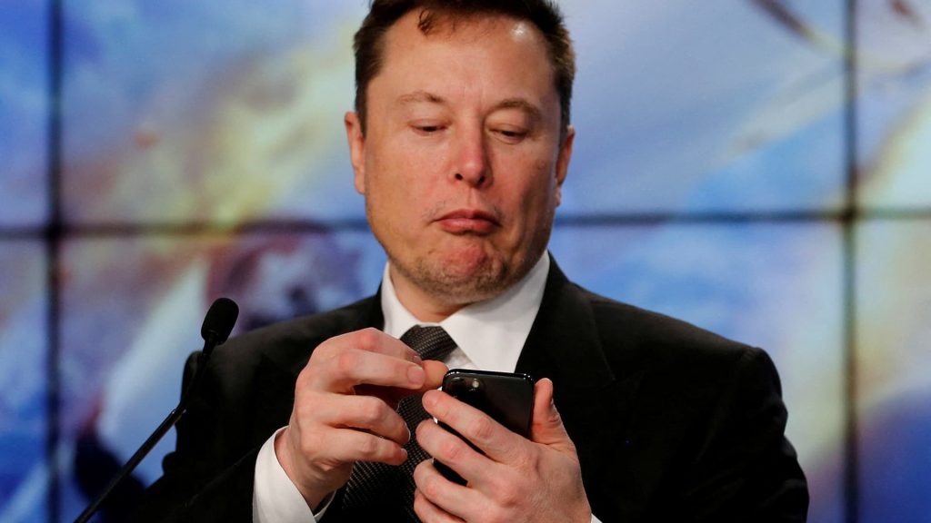 Elon Musk can't walk away from a billion dollar Twitter deal