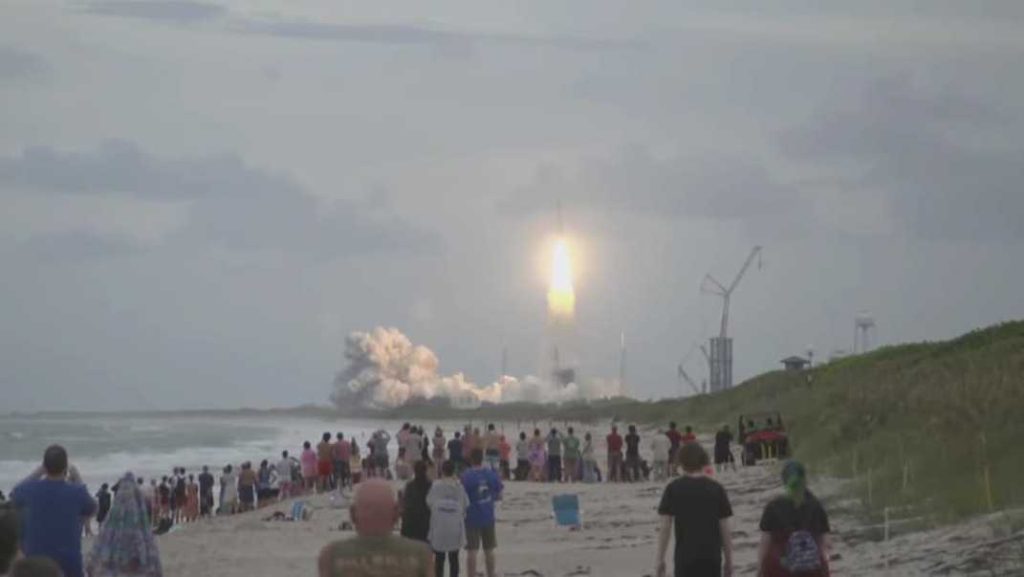 ULA launches a missile from Florida