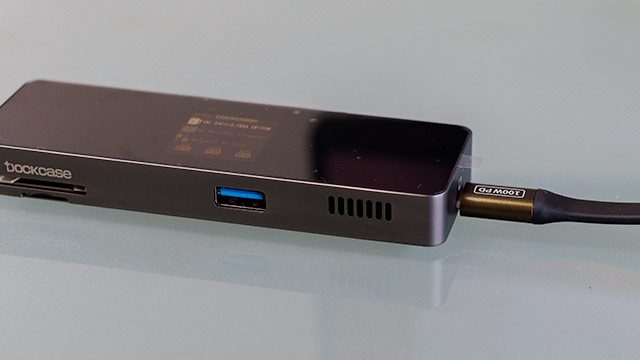 DockCase 7 in 1 USB C hub Heat Vent