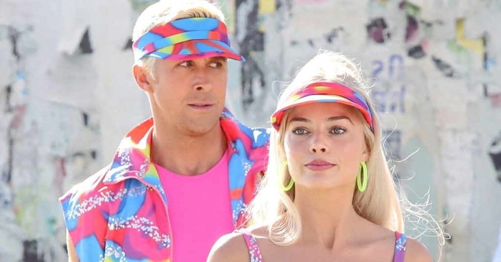 Margot Robbie says she and Ryan Gosling 'panic' in viral Barbie photos