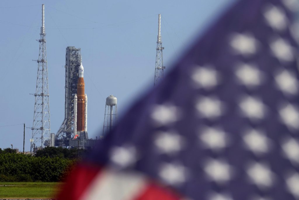 Fuel leak destroys NASA's second attempt to launch a moon rocket