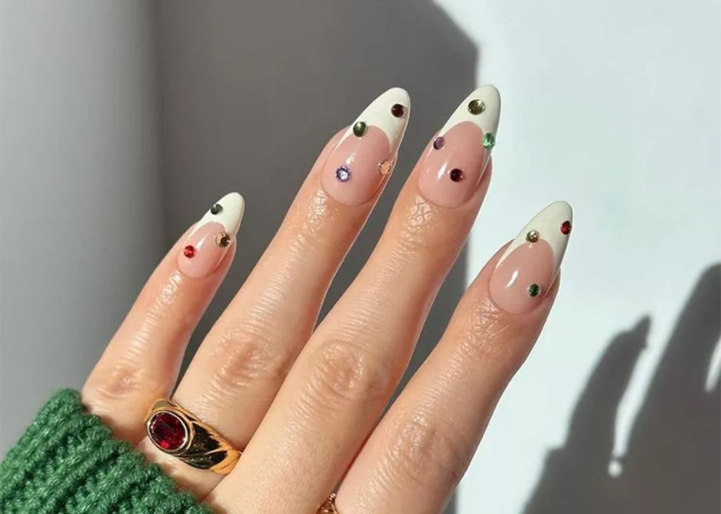 Star-Studded Styles: Celebrity Acrylic Nail Trends for 2024